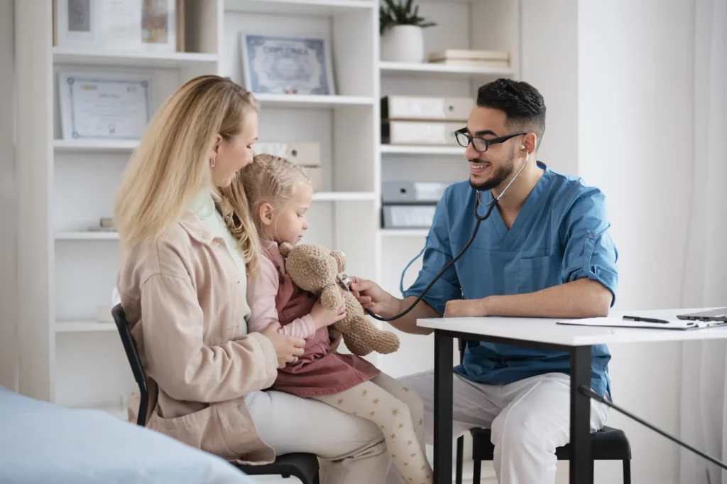 67d11e794d2713ecc49f13c9_doctor-doing-their-work-pediatrics-office-at-fakeeh-medicentres