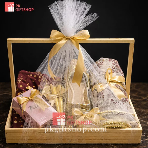 Send Eid gifts to Pakistan