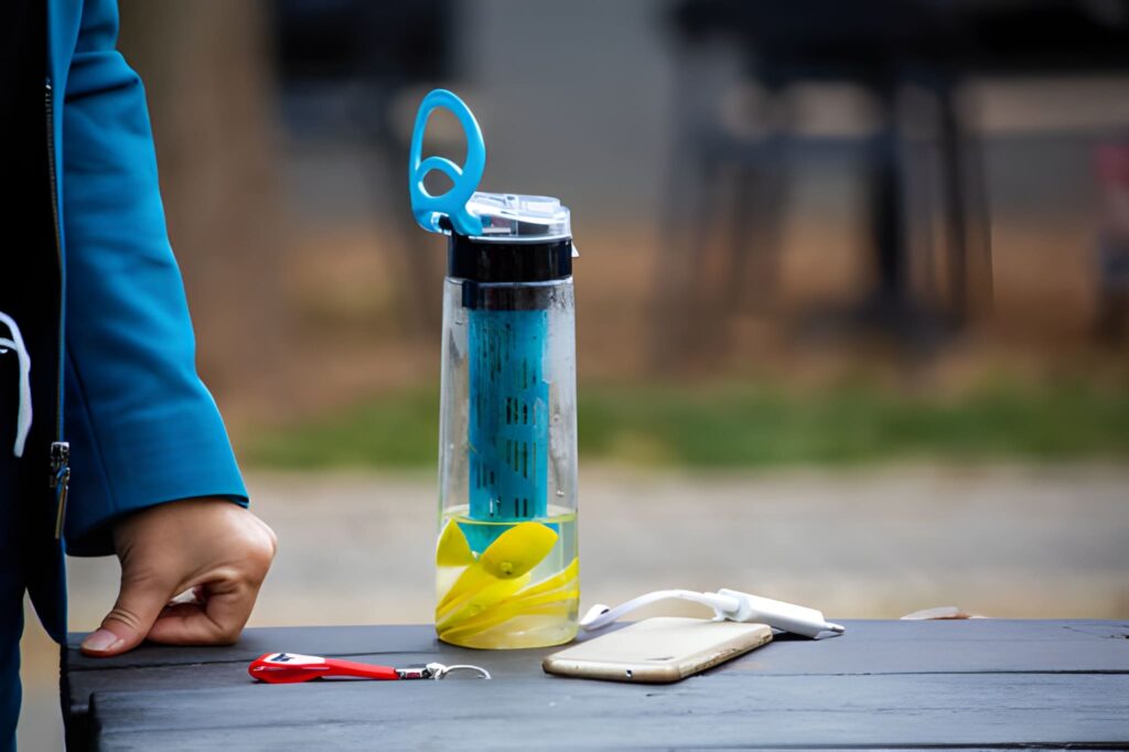 Why Do People Prefer Detox Water Bottles for Infused Drinks