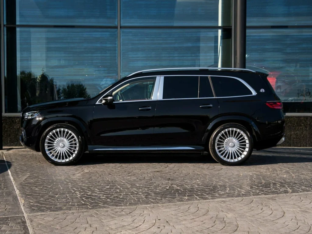 Rental Maybach GLS600